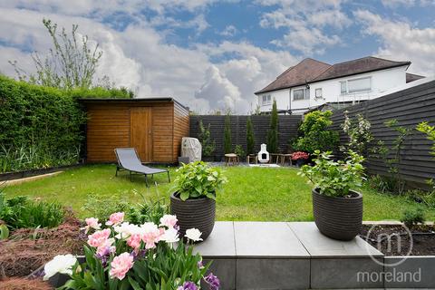 56 Wentworth Road, London, NW11 0RL