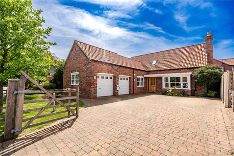 4 bedroom bungalow for sale, Church View, Tetney, Grimsby, Lincolnshire, DN36