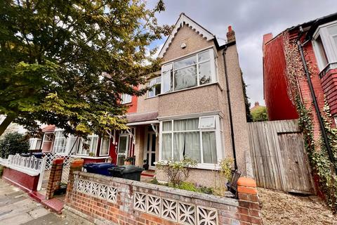 47 Creighton Road, London, W5 4SH
