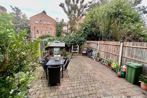 47 Creighton Road, London, W5 4SH