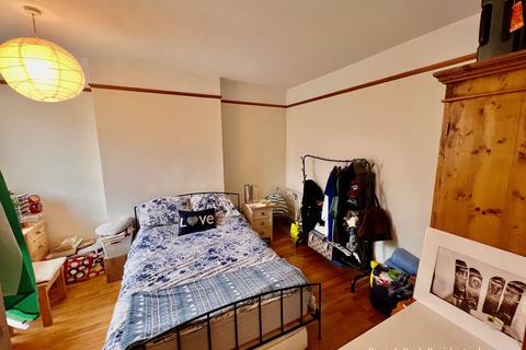 47 Creighton Road, London, W5 4SH