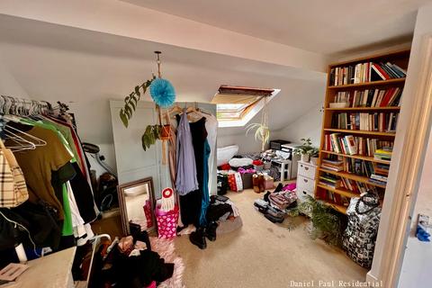 47 Creighton Road, London, W5 4SH