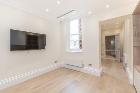 1 bedroom flat to rent, Guilford Street, Bloomsbury, London, WC1N