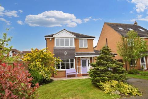 4 bedroom detached house for sale, Middlefield Close, The Intake, Osgodby, Scarborough, YO11