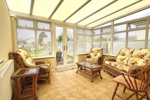 51 Mount Road, Chessington, KT9 1JQ
