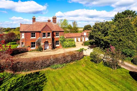 4 bedroom detached house for sale, Stane Street, Pulborough, West Sussex, RH20