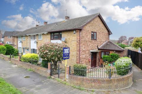 2 bedroom end of terrace house for sale, Ifield Way, Gravesend, Kent, DA12