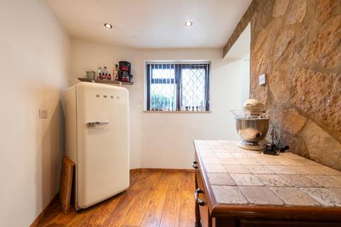 1 Ifield Way, Gravesend, DA12 5UA