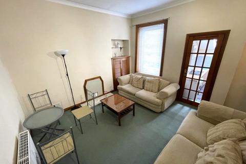 2 bedroom flat to rent, Burnbank Street, Stevenston, North Ayrshire, KA20