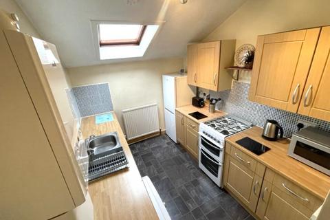 2 bedroom flat to rent, Burnbank Street, Stevenston, North Ayrshire, KA20