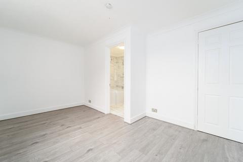 undefined, Warwick Lodge, London, NW2