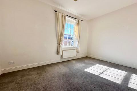 1 bedroom flat for sale, Worcester Road, Ledbury, HR8