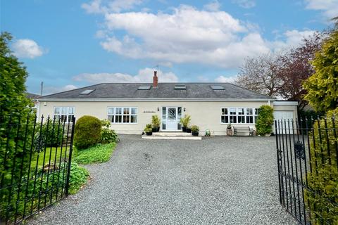 5 bedroom bungalow for sale, Sunniside Road, Whickham, NE16