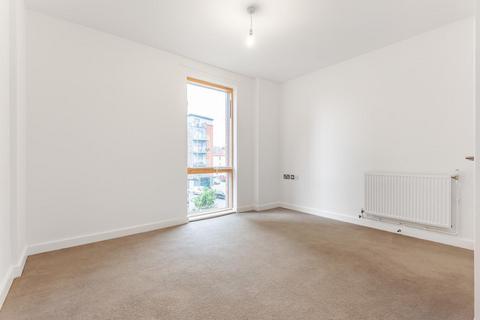 1 bedroom flat for sale, Lomond Grove, Camberwell SE5