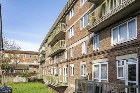 1 bedroom flat for sale, Sedgemoor Place, Camberwell SE5