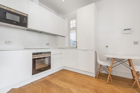 1 bedroom flat for sale, Knatchbull Road, London SE5