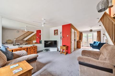 3 bedroom terraced house for sale, Magdalene Road, Shepperton, Surrey, TW17