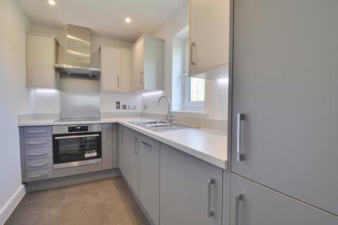 2 bedroom apartment to rent, James Yard, Watford WD17