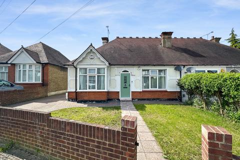 3 bedroom bungalow for sale, Barnsole Road, Gillingham, Kent, ME7