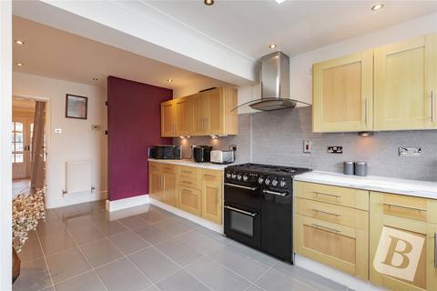 3 bedroom detached house for sale, Crow Lane, Romford, RM7