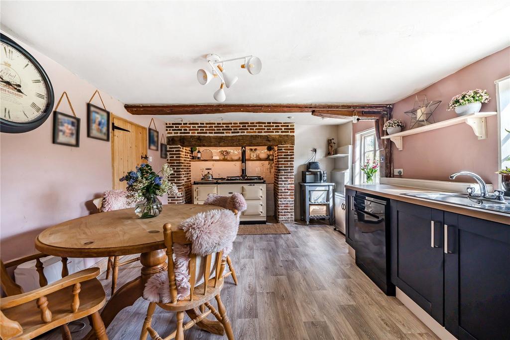 Kitchen/Breakfast Rm