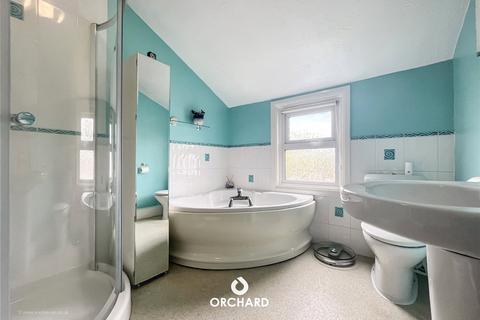 18 Lancaster Road, Uxbridge, UB8 1AP