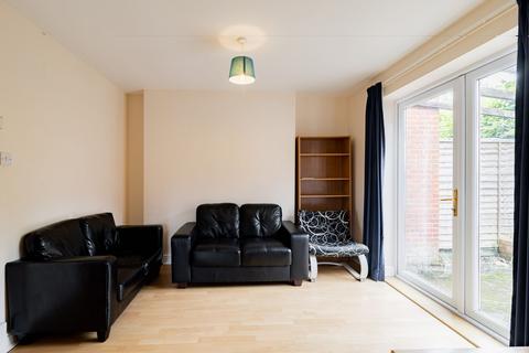 4 bedroom end of terrace house for sale, Cromwell Road, Winchester, SO22