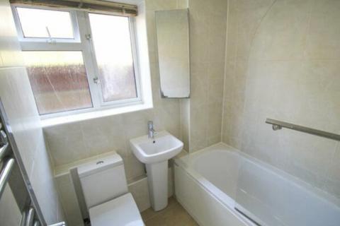 2 bedroom apartment to rent, Fox Lane, Winchester, Hampshire, SO22