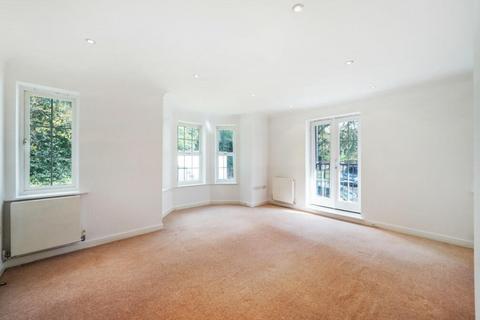 2 bedroom apartment for sale, Brookshill, Harrow Weald HA3