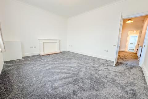 1 bedroom flat to rent, King Edwards Drive, Harrogate, HG1 4HL