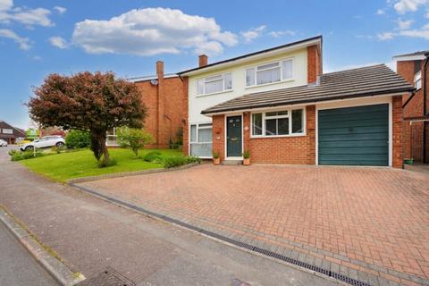 4 bedroom detached house for sale, Meadowcroft, Stansted CM24