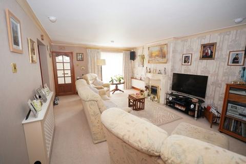 4 bedroom detached house for sale, Meadowcroft, Stansted CM24