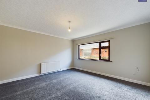 61 Cherry Tree Road, Blackpool, FY4 4NS