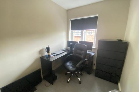 26 Calcutt Way, Shirley, Solihull, B90 1RS