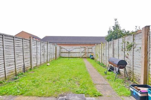 4 bedroom terraced house to rent, Keats Court, Horfield