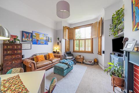 1 bedroom flat to rent, Granville Park London SE13