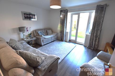 3 bedroom semi-detached house to rent, Magnolia Way, Cheshunt, Waltham Cross, Hertfordshire, EN8 0FD
