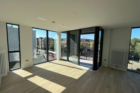 2 bedroom flat for sale, High Street, Brentford TW8