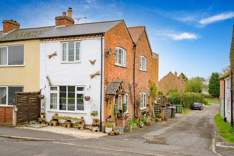 2 bedroom cottage for sale, Warwick Road, Chadwick End, B93