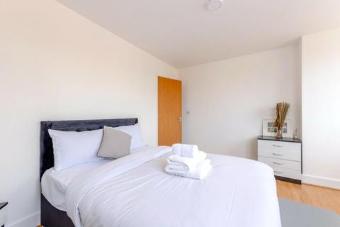 1 bedroom apartment to rent, Burdett Road, London, E3