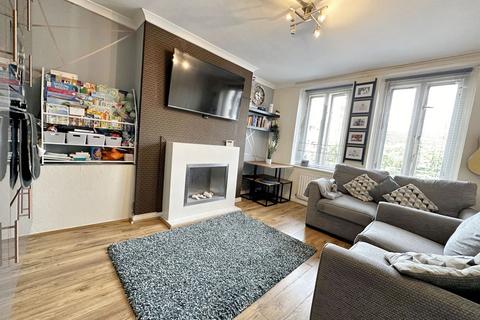 1 bedroom flat for sale, Kingsmere Gardens, Newcastle upon Tyne, Tyne and Wear, NE6 3NP