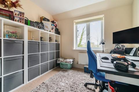 2 bedroom flat to rent, Oddstones, Codmore Hill, Pulborough, RH20