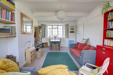 64 Chiltern Road, Caversham, Reading, RG4 5JB