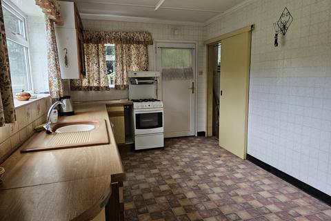 3 bedroom detached house for sale, Warwick Road, Walton, PE4