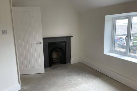 3 bedroom semi-detached house to rent, Wrexham Road, Pontblyddyn, Mold, Flintshire, CH7