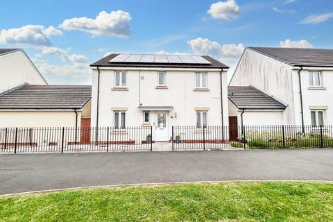 4 bedroom detached house for sale, Brinell Square, Newport, NP19