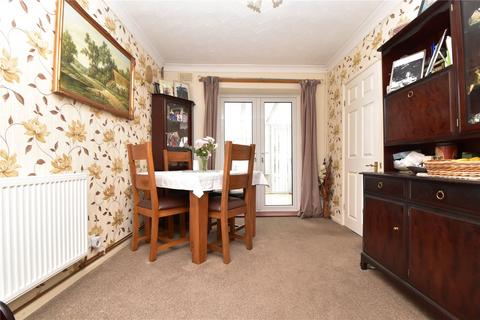 3 bedroom end of terrace house for sale, Farthing Close, Dartford, Kent, DA1