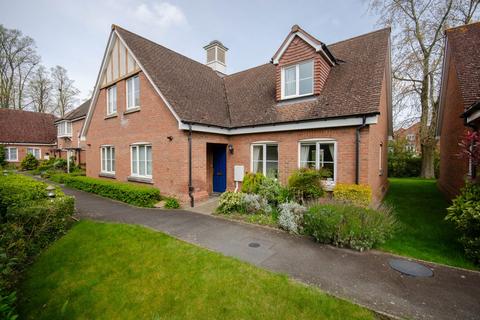 4 bedroom retirement property for sale, Wolston Court, Cawston, Rugby, CV22
