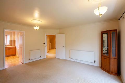 2 bedroom retirement property for sale, The Spinney, Solihull B91
