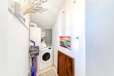 79 Torridge Road, Thornton Heath, CR7 7EZ